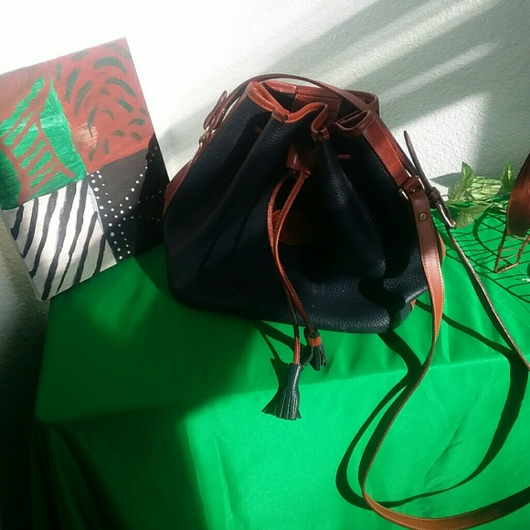 Purse. - Picture 2 of 2